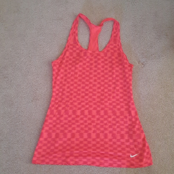 Nike Tops - Nike tank